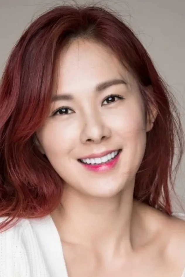 Imagen de portada para 채연