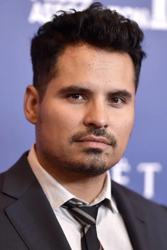 Michael Peña fotoğrafı