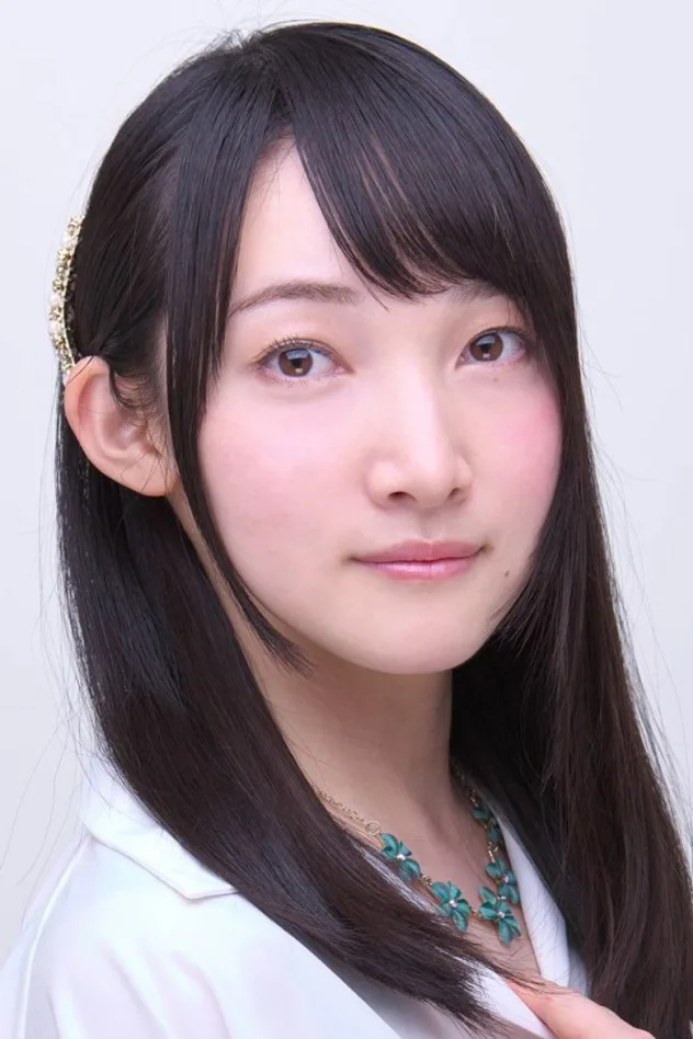 秋山絵理 photo