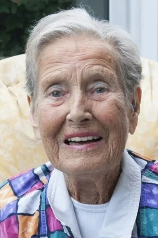 Margery Mason fotoğrafı