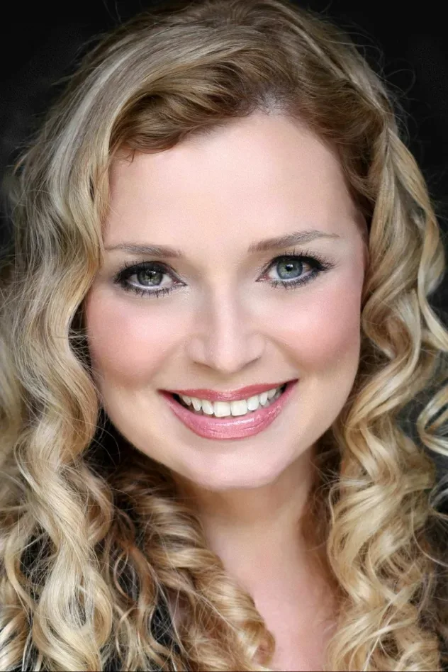 Cover image for CeCe Moore