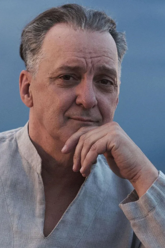 John Forbes fotoğrafı