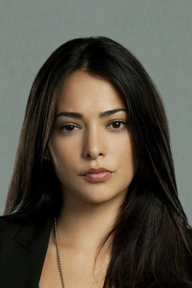 Natalie Martinez fotoğrafı