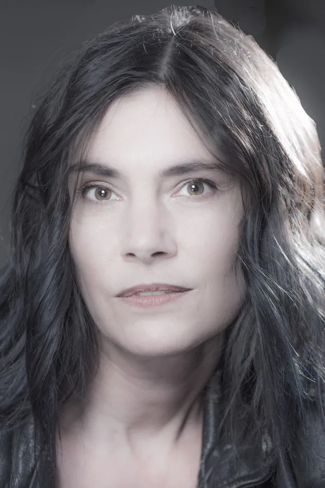 Liane Curtis fotoğrafı