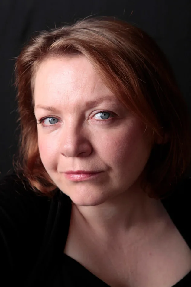 Pauline Lynch fotoğrafı