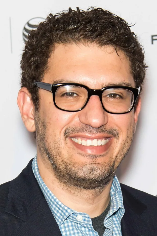 Sam Esmail fotoğrafı