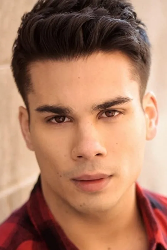 Drew Ray Tanner fotoğrafı
