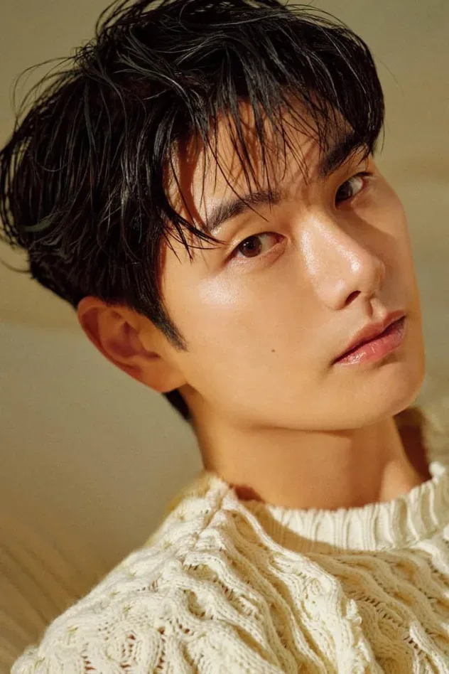 Cover image for Lee Yi-kyung