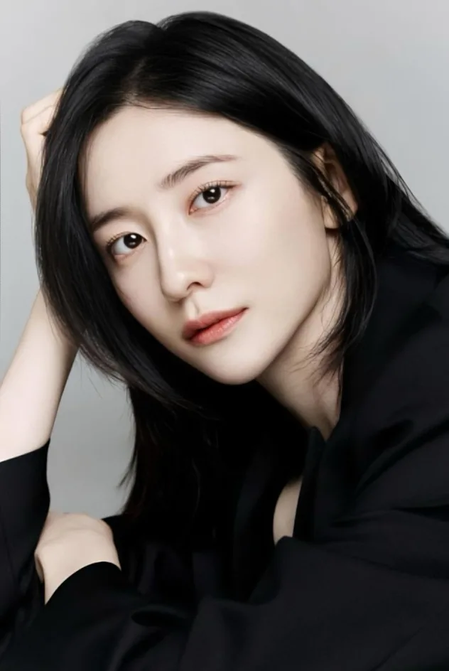 Park Ji-hyun fotoğrafı