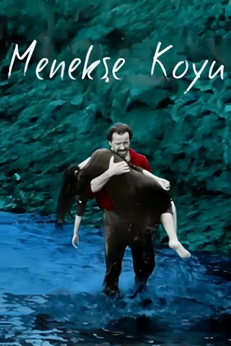 Menekşe Koyu posteri