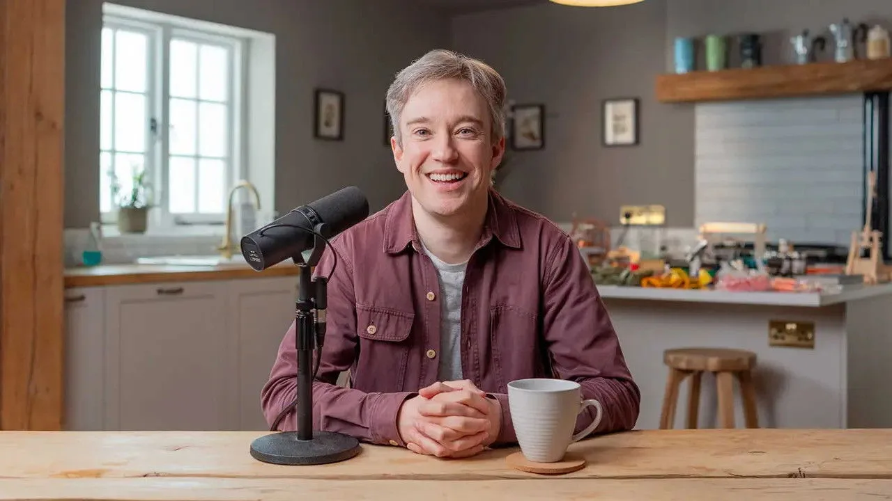 Tom Scott: England için arka plan görseli