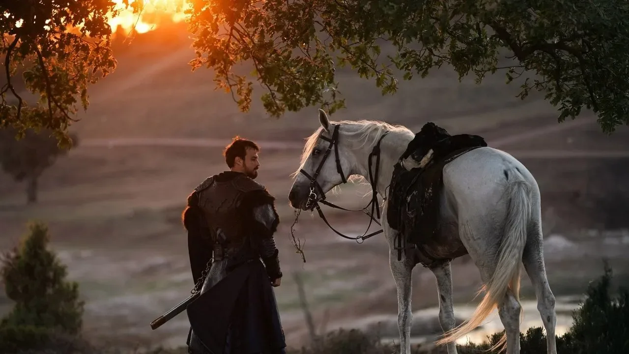 خلفية لـ Kuruluş: Orhan