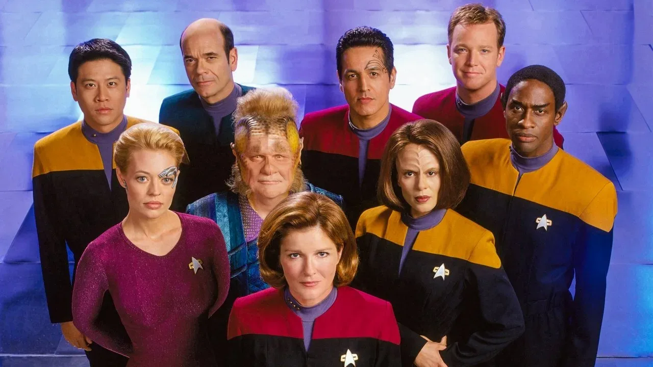 Фоновое изображение для Star Trek: Voyager