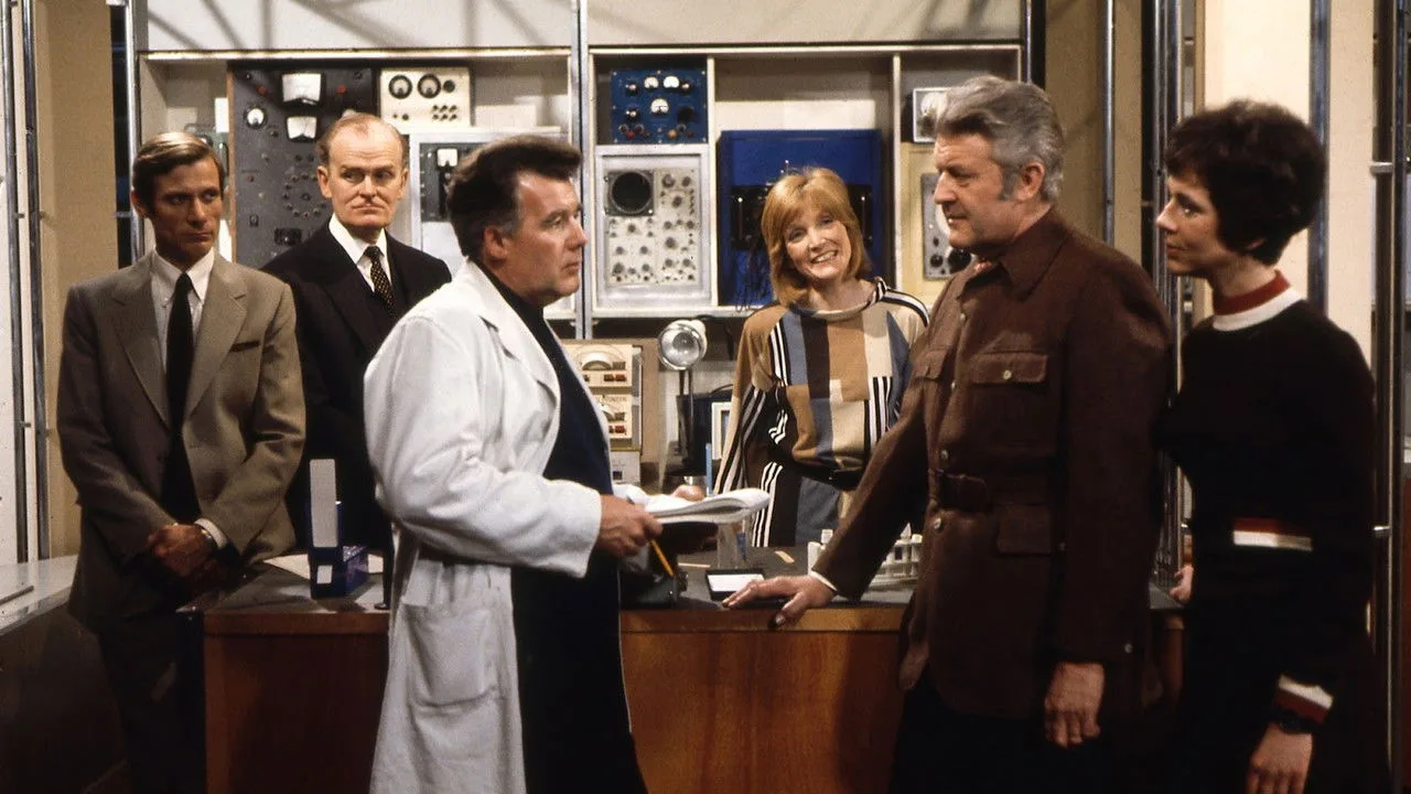 خلفية لـ Doomwatch